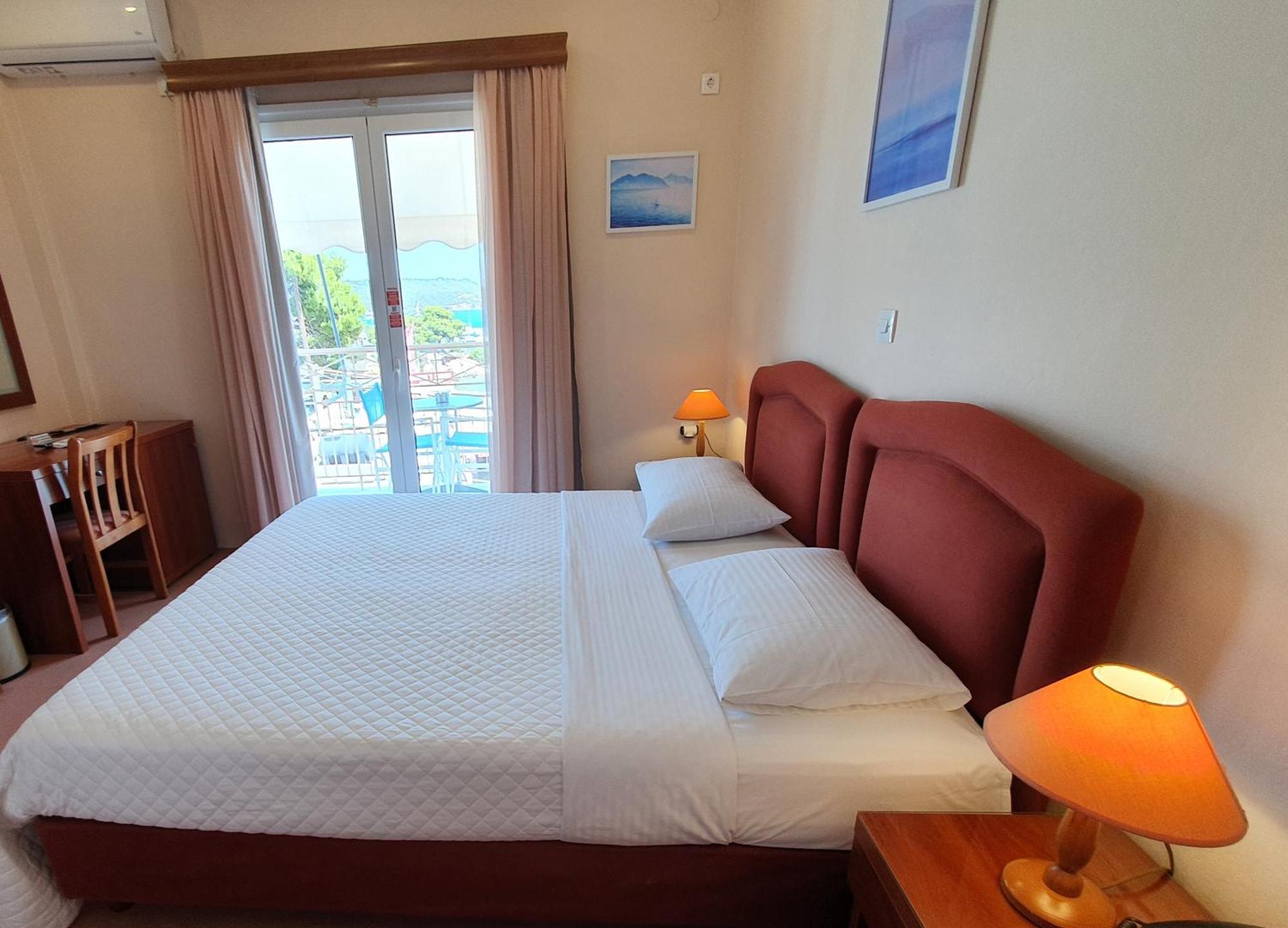 Acqua Marina - Άκουα Μαρίνα Hotel Agia Marina  ภายนอก รูปภาพ