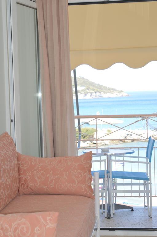 Acqua Marina - Άκουα Μαρίνα Hotel Agia Marina  ภายนอก รูปภาพ